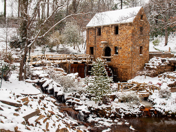 Snow at the Old Mill, North Little Rock.